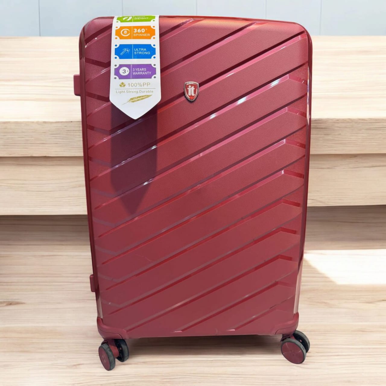 IT Luggagge 02