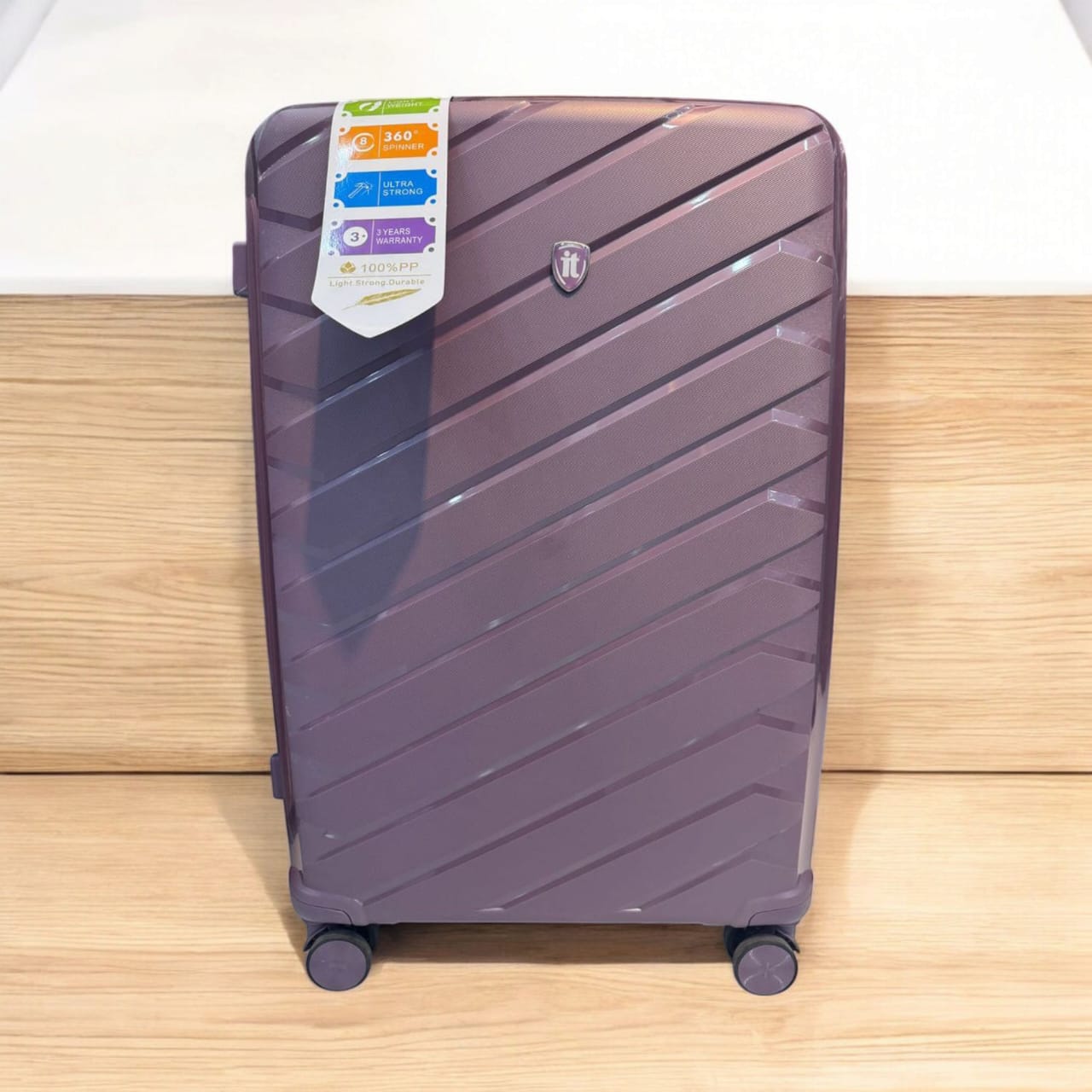 IT Luggagge 02