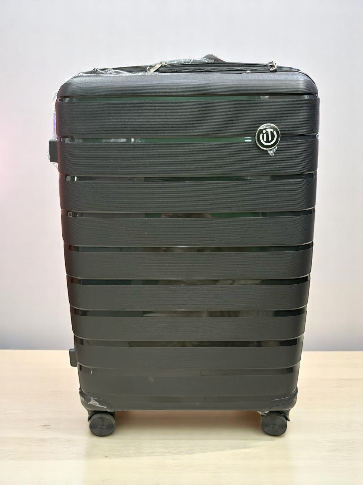 IT Luggage