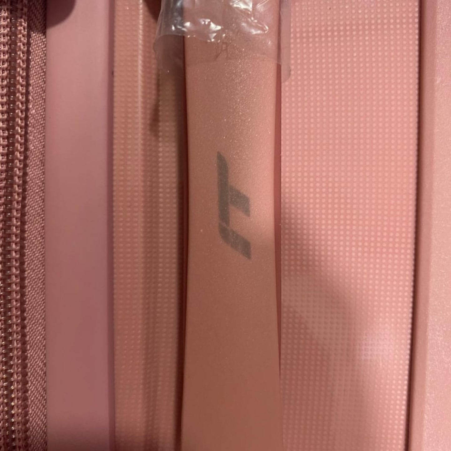 IT Luggage – Collection I