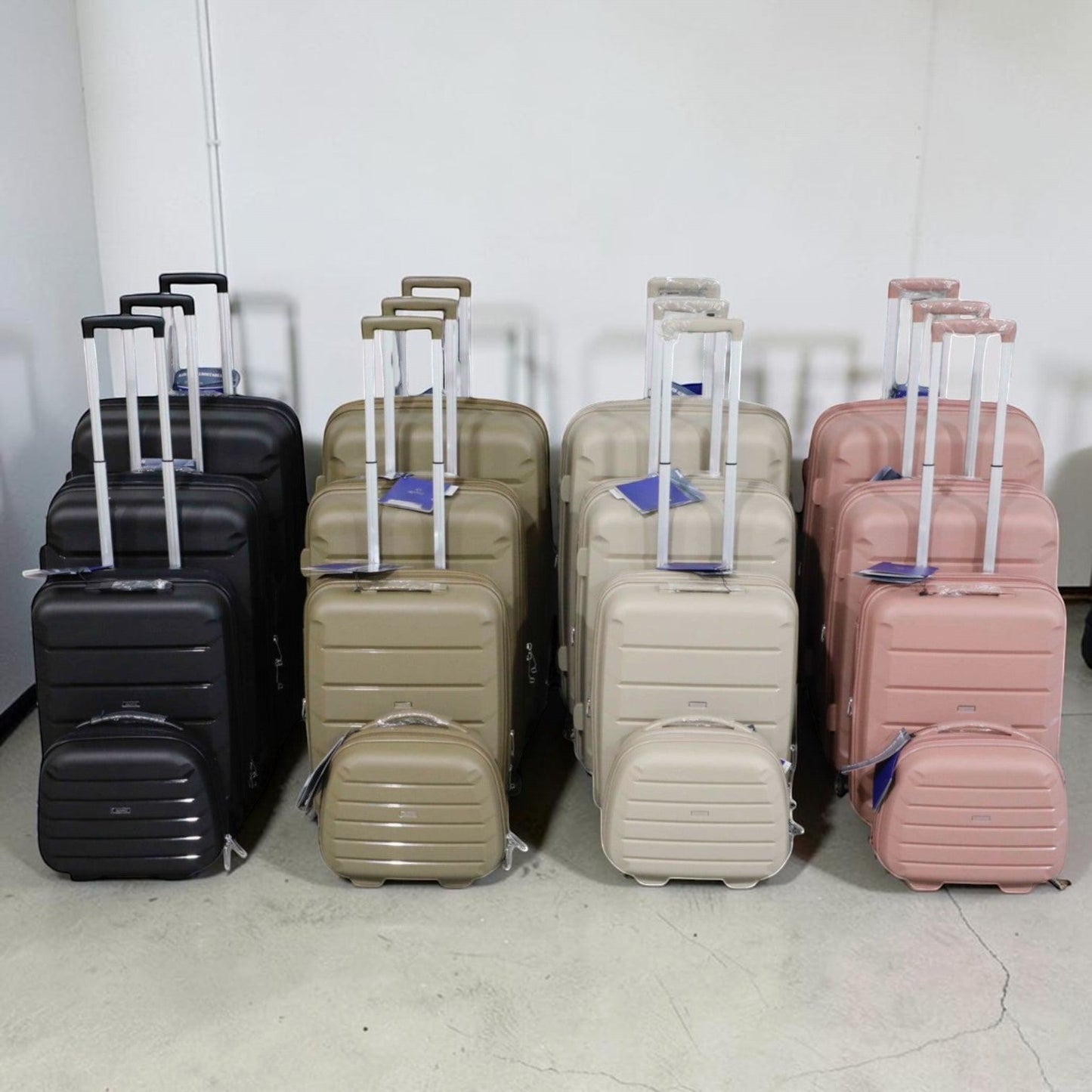 Summit Luggage Premium –