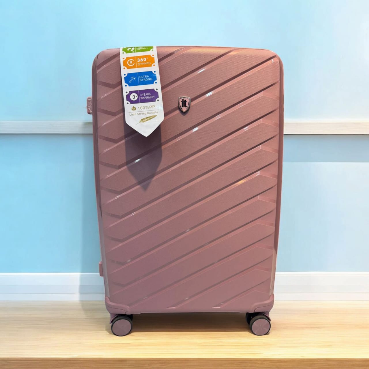 IT Luggagge 02