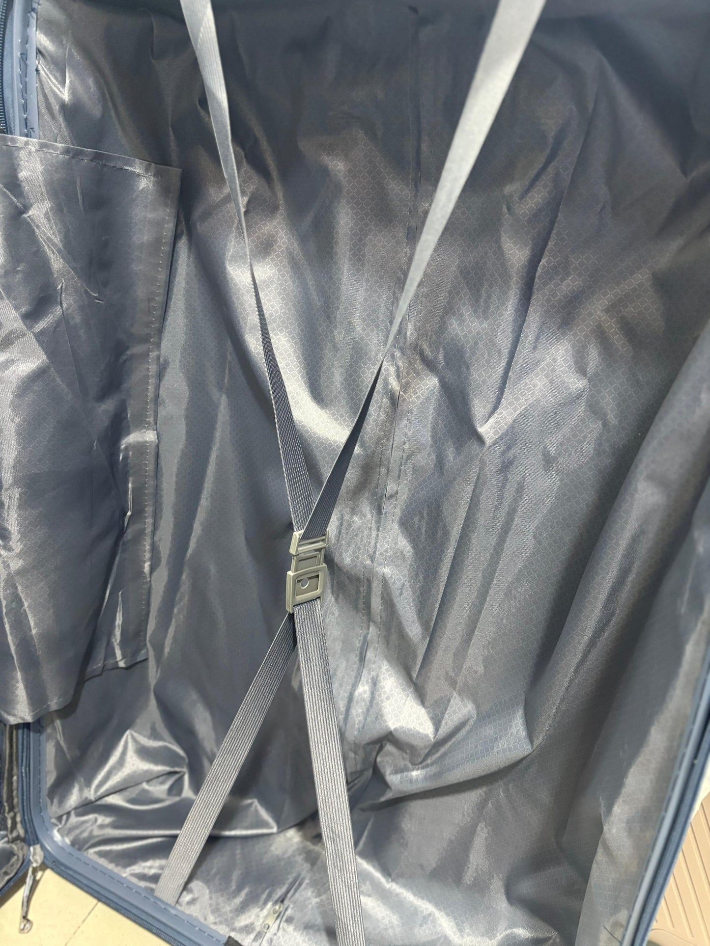 American Tourister Luggage bags