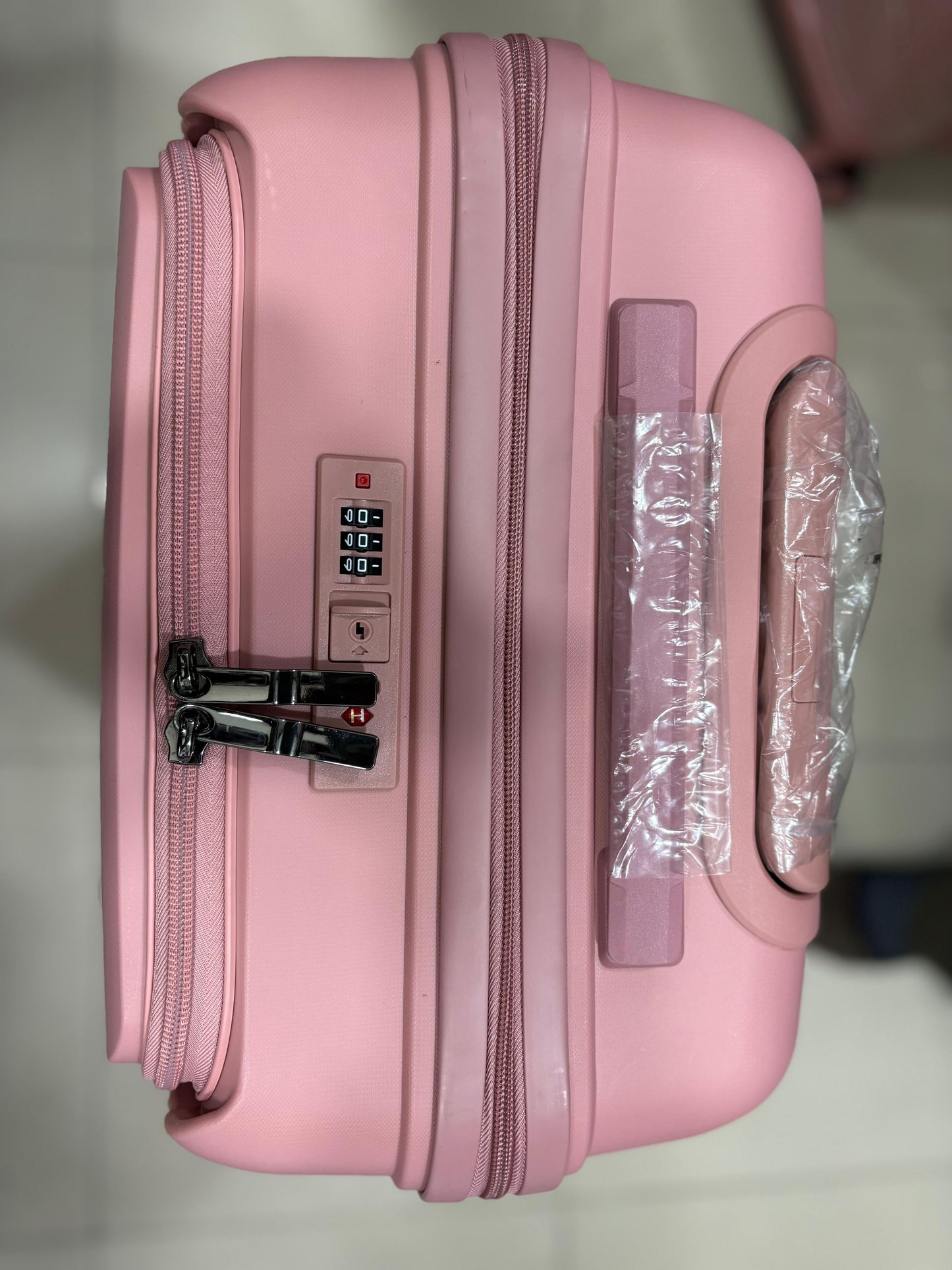 I Carry Italy luggage bags