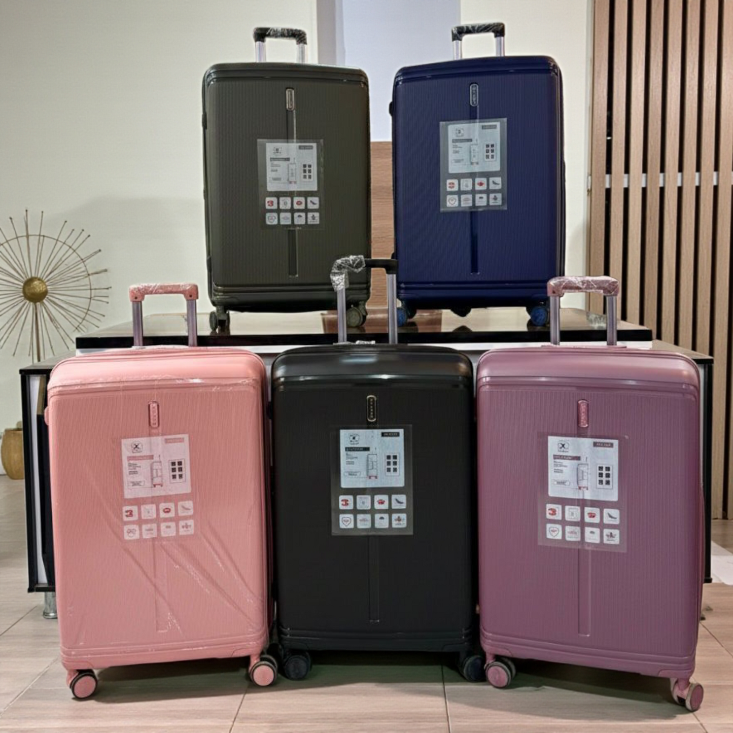 I Carry Italy luggage bags