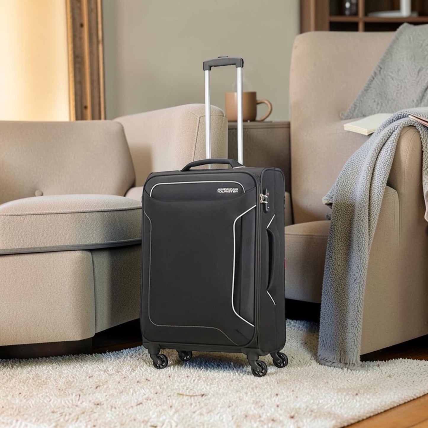 American Tourister Holiday (28 size)