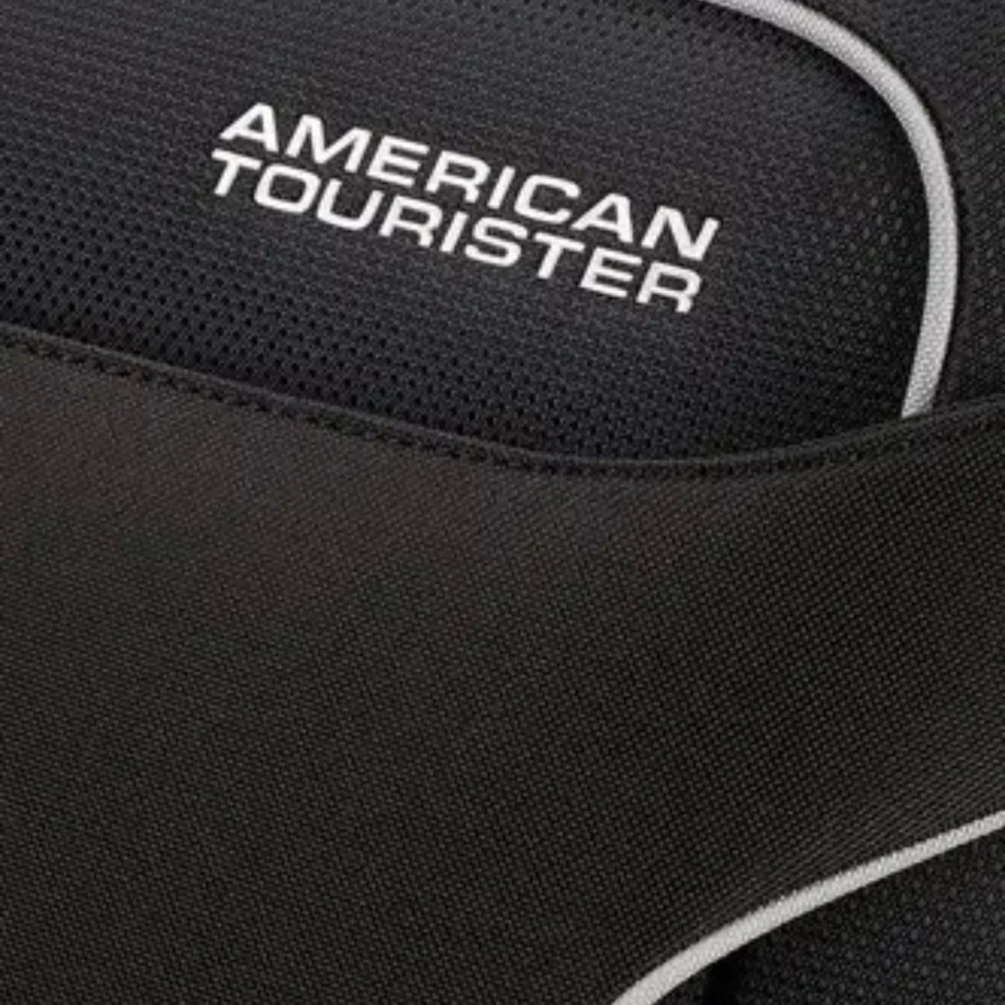 American Tourister Holiday (28 size)